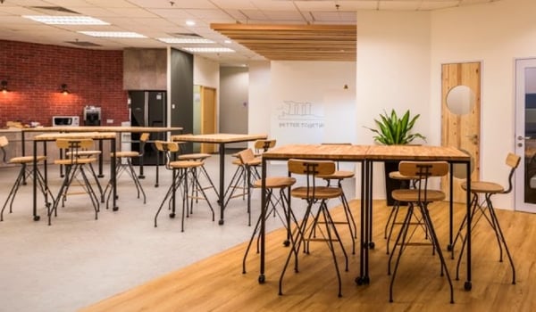 crosscoop coworking space for foreign companies SMEs