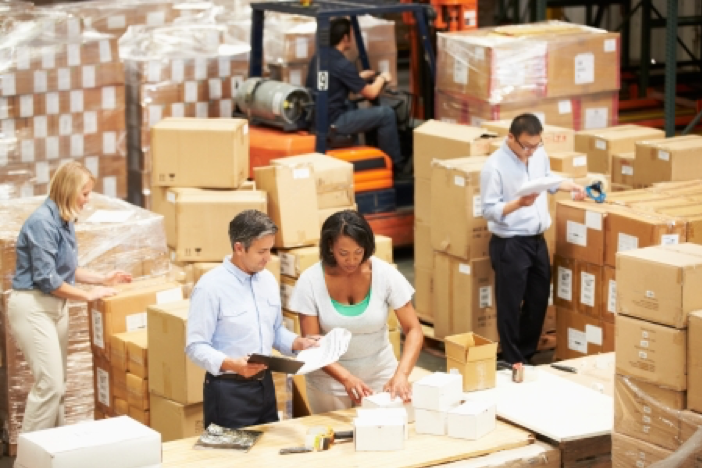 Warehouse for e-commerce retailers